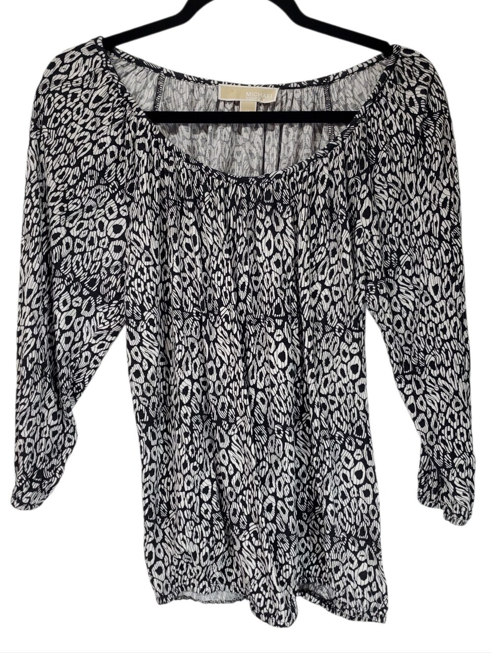 Business Casual Michal Kors Black And White Geometric Blouse Size Medium